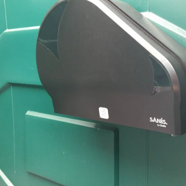 portable toilet with toilet paper dispenser